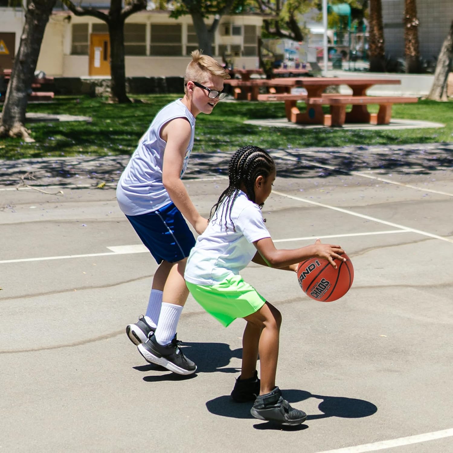 AND1 Chaos Basketball: Official Regulation Size 7 (29.5 inches)